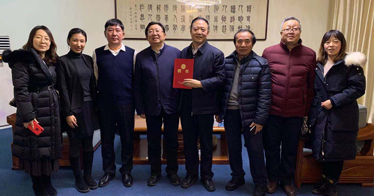 胡益华教授应邀担任内蒙古鸿德文理学院客座教授并作课题申报专题讲座