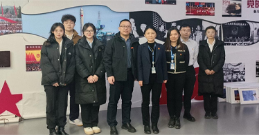 学院部分师生到北京访学