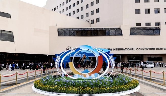 俄乌、印巴、巴以……战争还是和平?多方北京最新发声