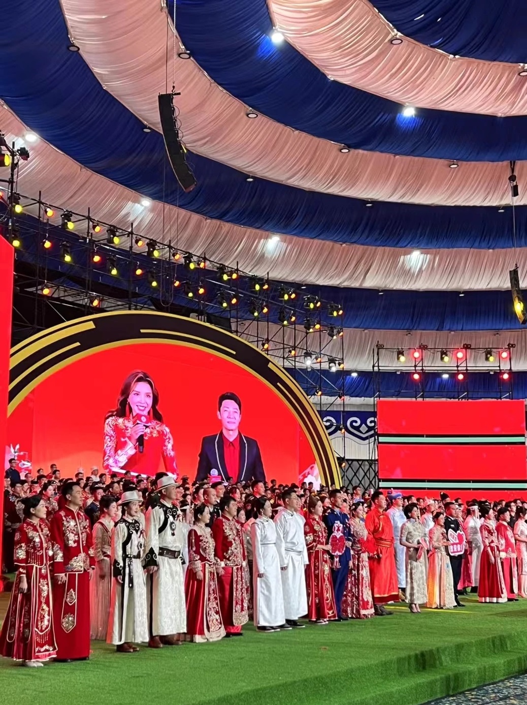 “志”在心中,“愿”在行动|助力“全国万人集体婚礼”志愿者服务活动