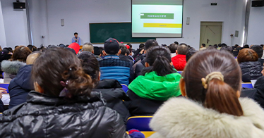 学院举办消防安全及食品安全培训