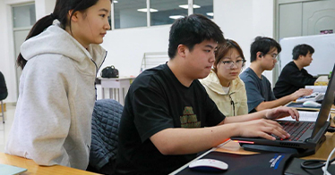学院工程管理系师生用“工作室+模式”激活第二课堂