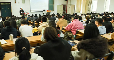 学院开展2025年辅导员培训系列活动