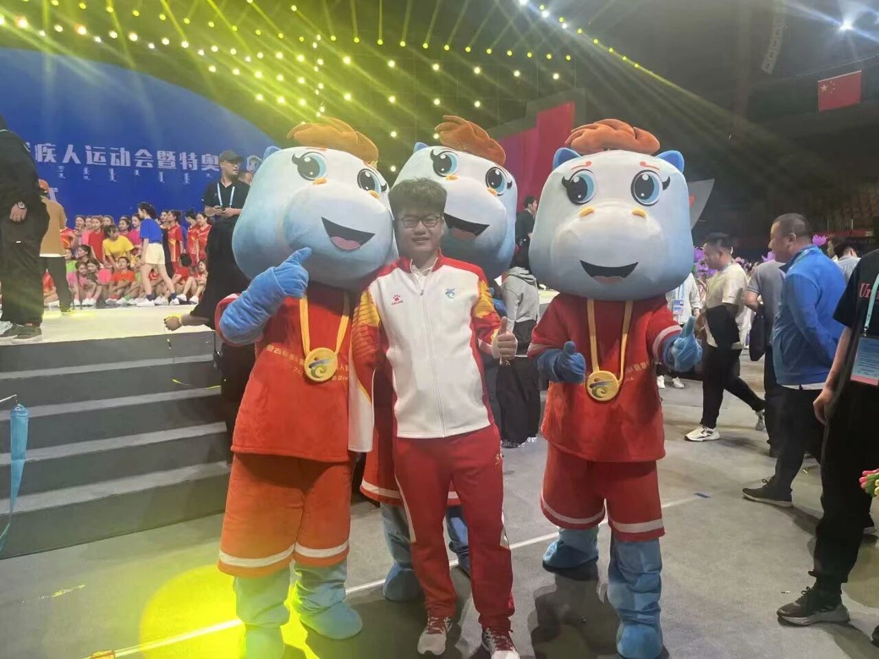 微信图片_2025-11-02_184608_414.jpg 微信图片_2025-11-02_184608_414.jpg