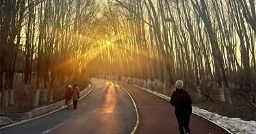 学院学子寒假坚持进行体育锻炼