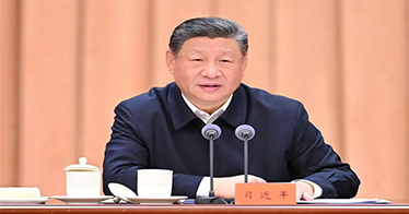 在重大历史关头以大学习汇聚奋进之力