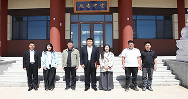 学院第十一任“一日院长”刘高冲履职