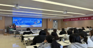 校企协同育英才，产教融合促发展