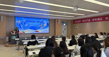 校企协同育英才，产教融合促发展