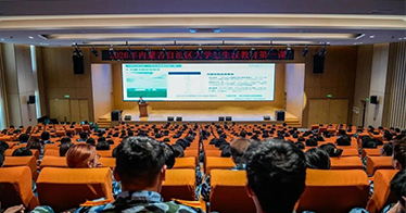 学院举办“职业生涯第一课”