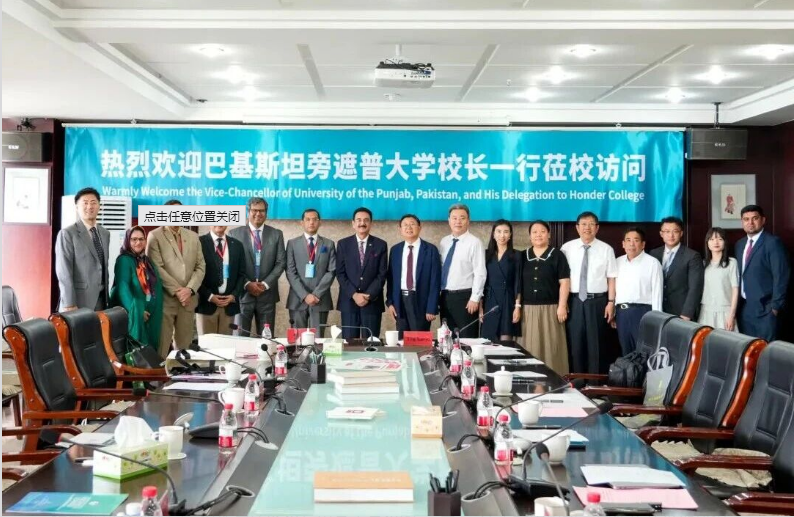 巴基斯坦百年名校校长亲笔致信鸿德：愿守护这份珍贵的校际情谊