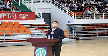 学院教师专访｜赵东辰:启发式教学，把真实问题搬进课堂