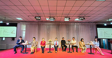 共赴书香之约！“阅读·悦青春”走进学院