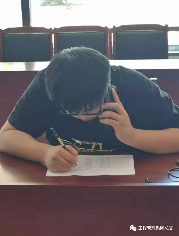 微信图片_20210907160447.jpg 微信图片_20210907160447.jpg