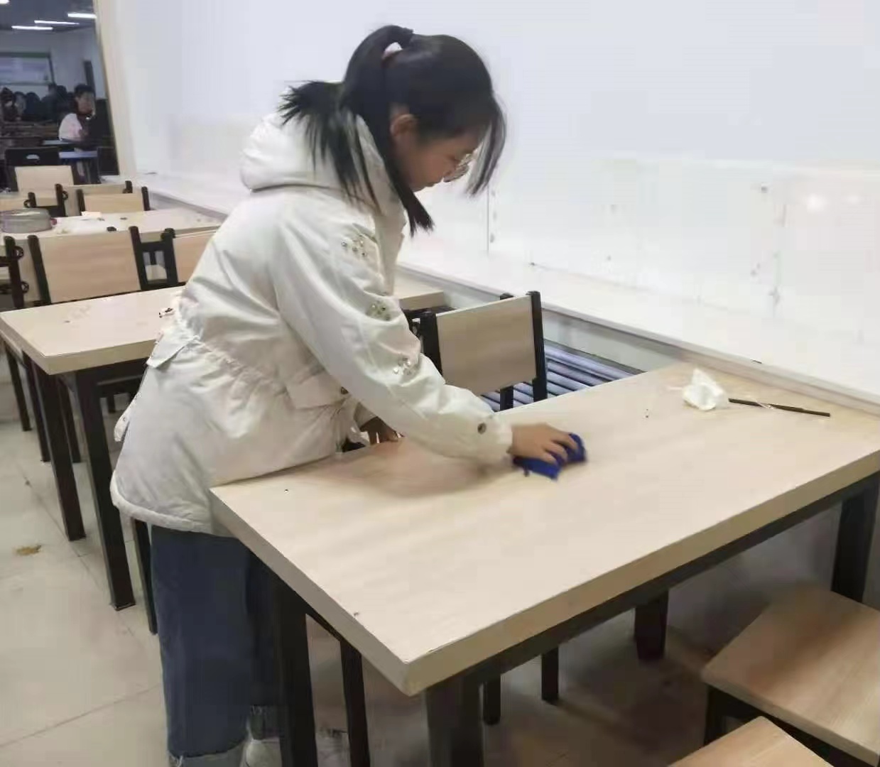 151634304227_.pic.jpg 151634304227_.pic.jpg