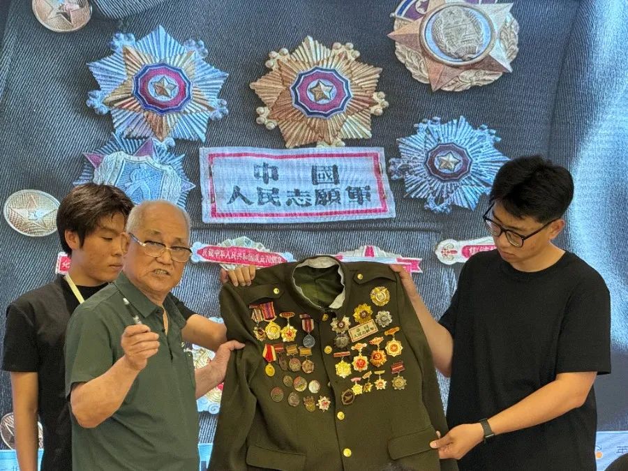 e7c8e3ca1e6e7925c496d6f169fd3d51.jpg e7c8e3ca1e6e7925c496d6f169fd3d51.jpg