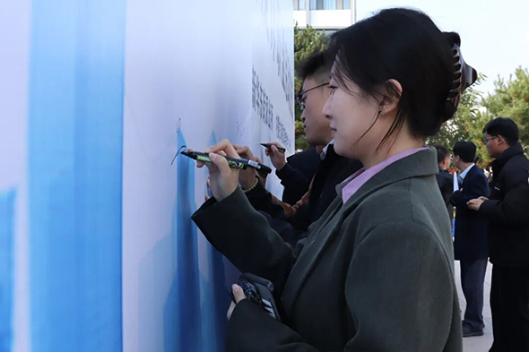 图片5.jpg 图片5.jpg