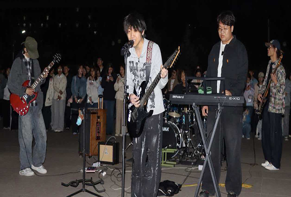 篝火2.jpg 篝火2.jpg