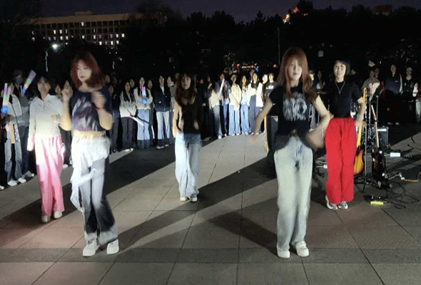 篝火9.jpg 篝火9.jpg