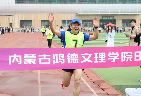 7c10b12ac72be3e6f654cc462358a4b8.jpg