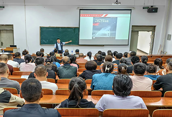 p1.jpg p1.jpg